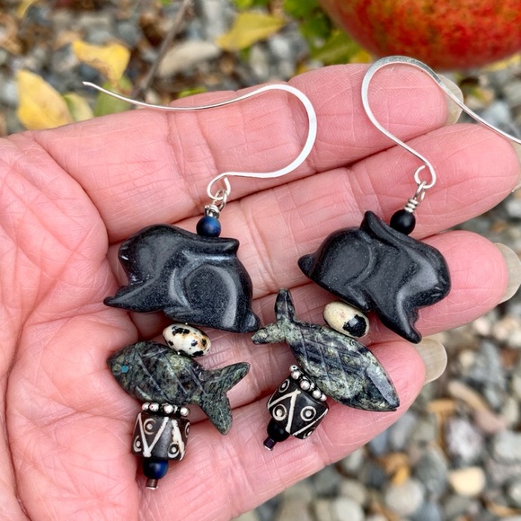Black Rabbit & Fish Fetish Earrings - Picture 2 of 14